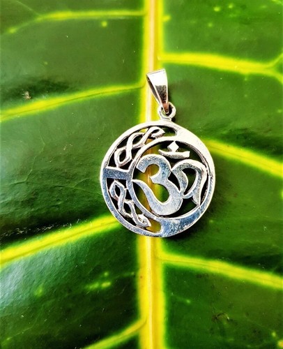 Aum anhänger talisman - om,