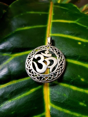 Aum anhänger talisman - aum,