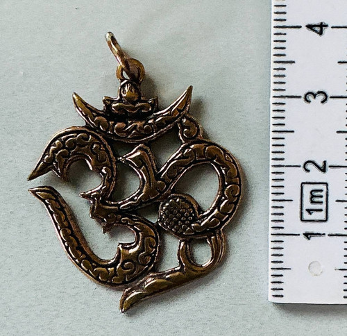 Ohm esoterischer schmuck - om,